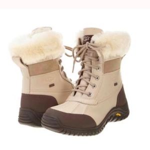 NWT & Box UGG Adirondack Cold Weather Boot in Sand